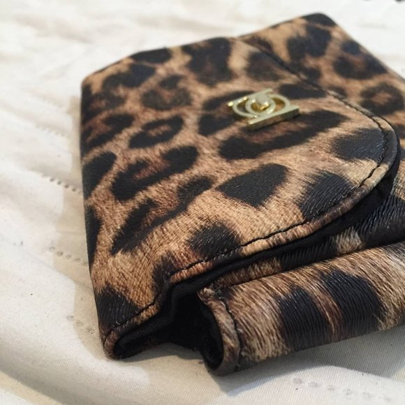 Leppard Pattern Print Bag - Picture 4 of 7